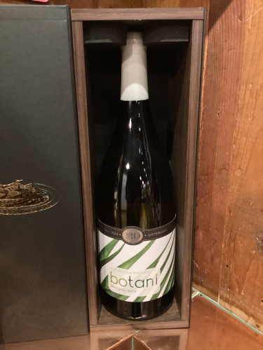 Botani 20th Anniversary Dry Moscatel MAGNUM 2024